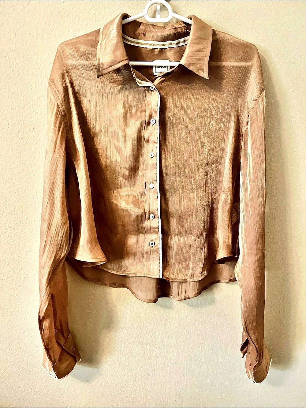 Anthropologie Maeve Gold Long Sleeve Silky Cropped Button Down Shirt size m